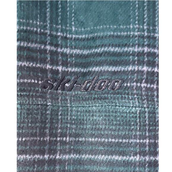 Ski-Doo Womens Sz Small NEW Green Lifestyle Plaid Button Down Flannel Overshirt - Picture 6 of 14